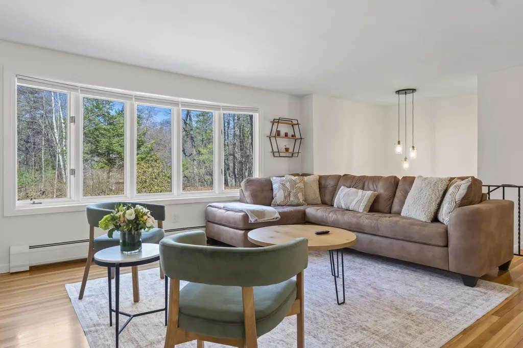14 Ambler Way Durham NH 03824