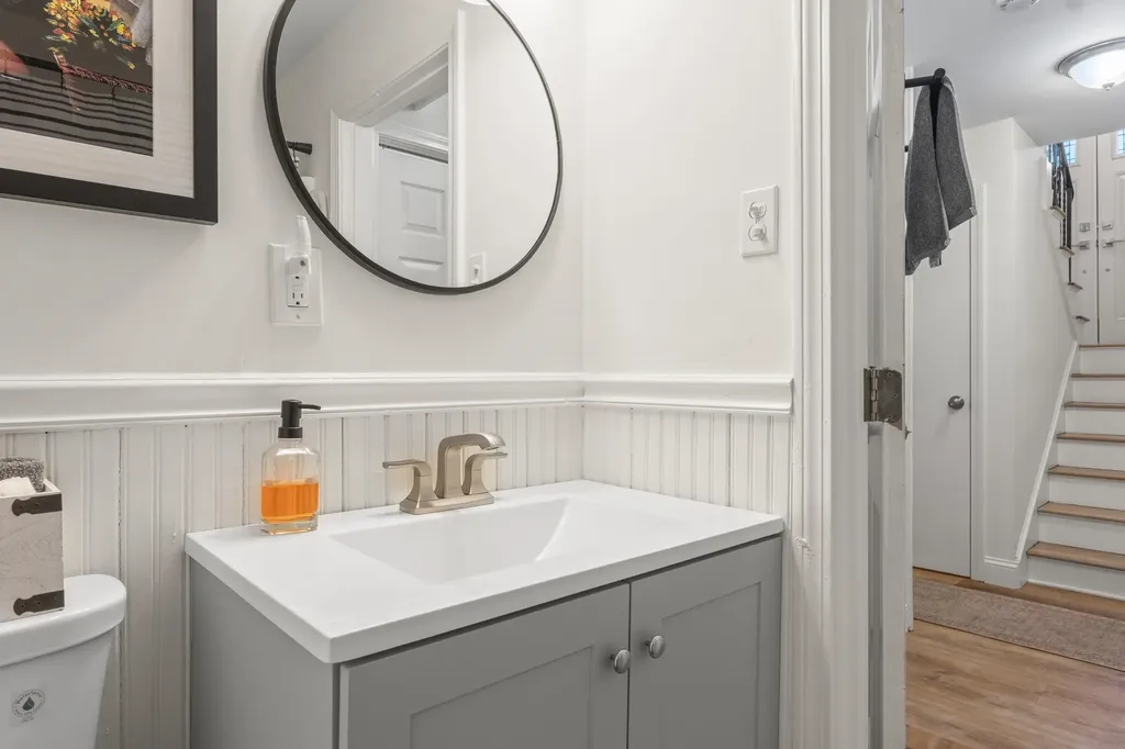 14 Ambler Way Durham NH 03824