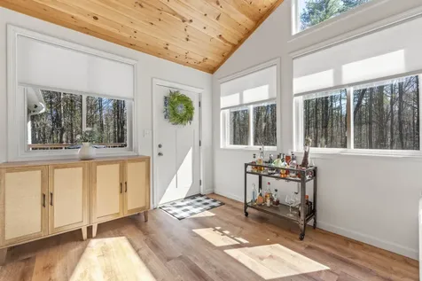 14 Ambler Way Durham NH 03824