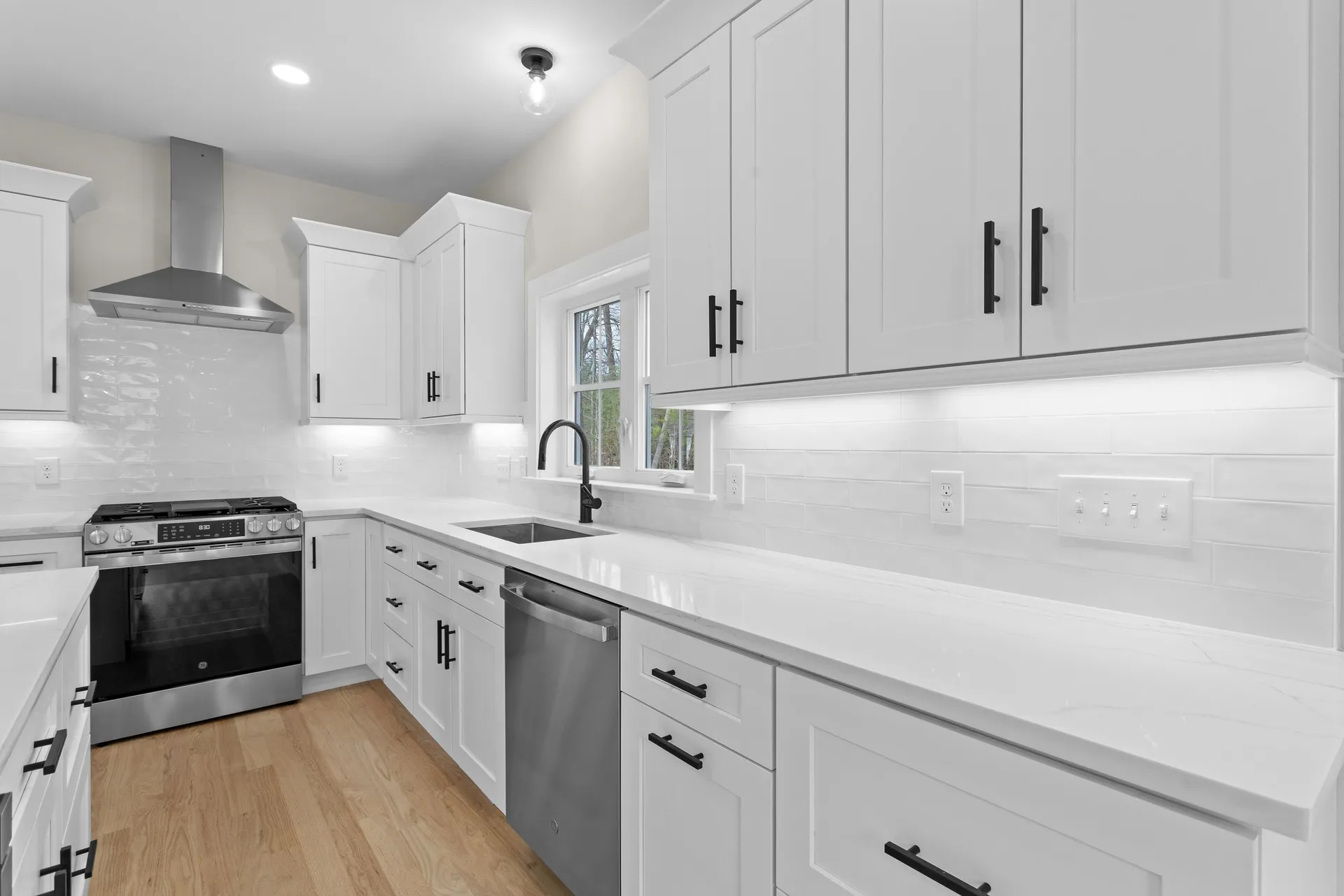 2 Millville Terrace Salem NH 03079