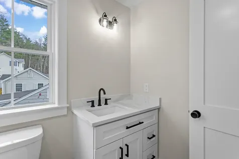 2 Millville Terrace Salem NH 03079