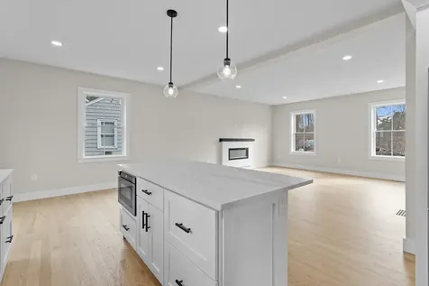 2 Millville Terrace Salem NH 03079