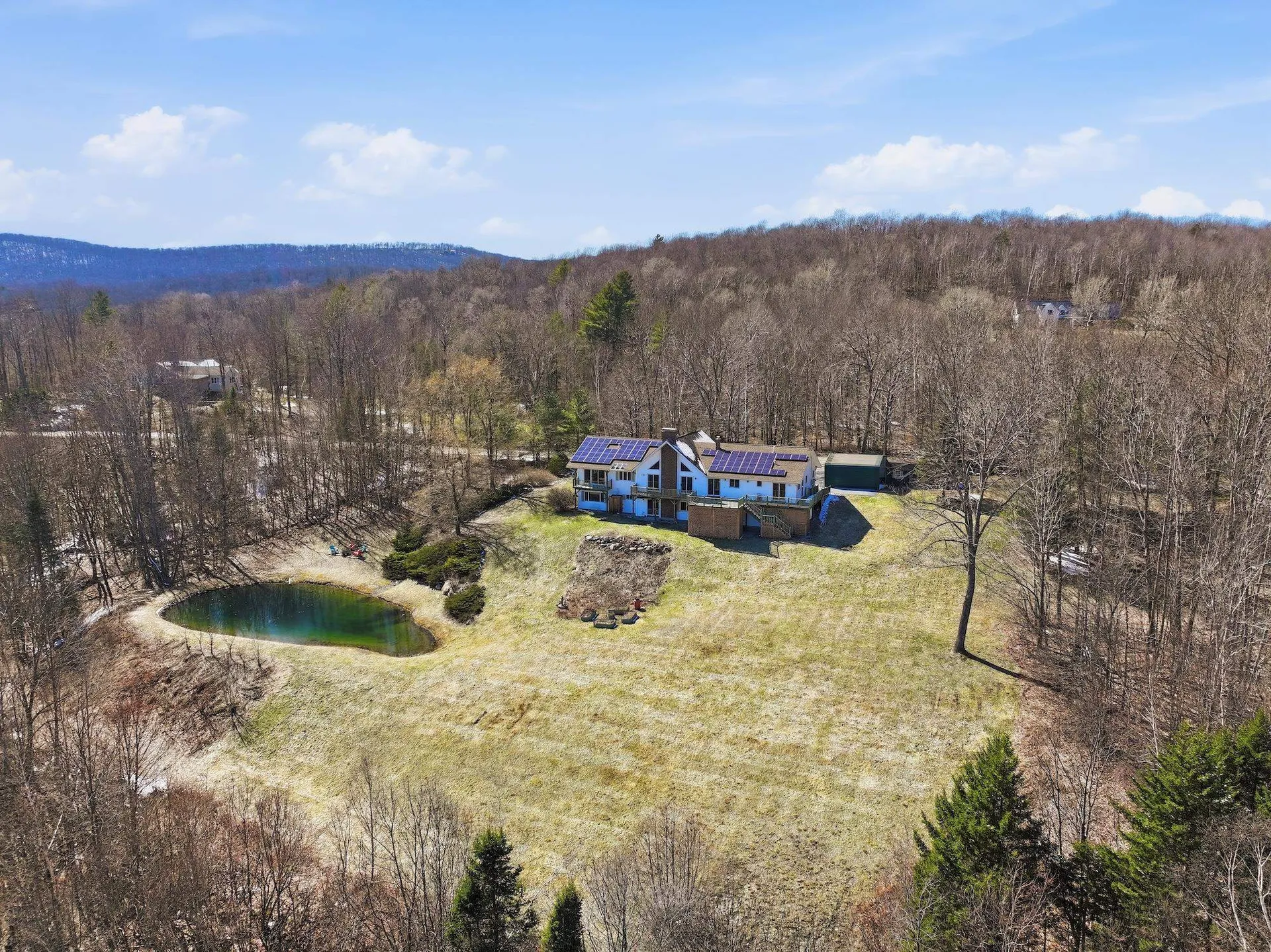 1511 West Hill Road Lincoln VT 05443