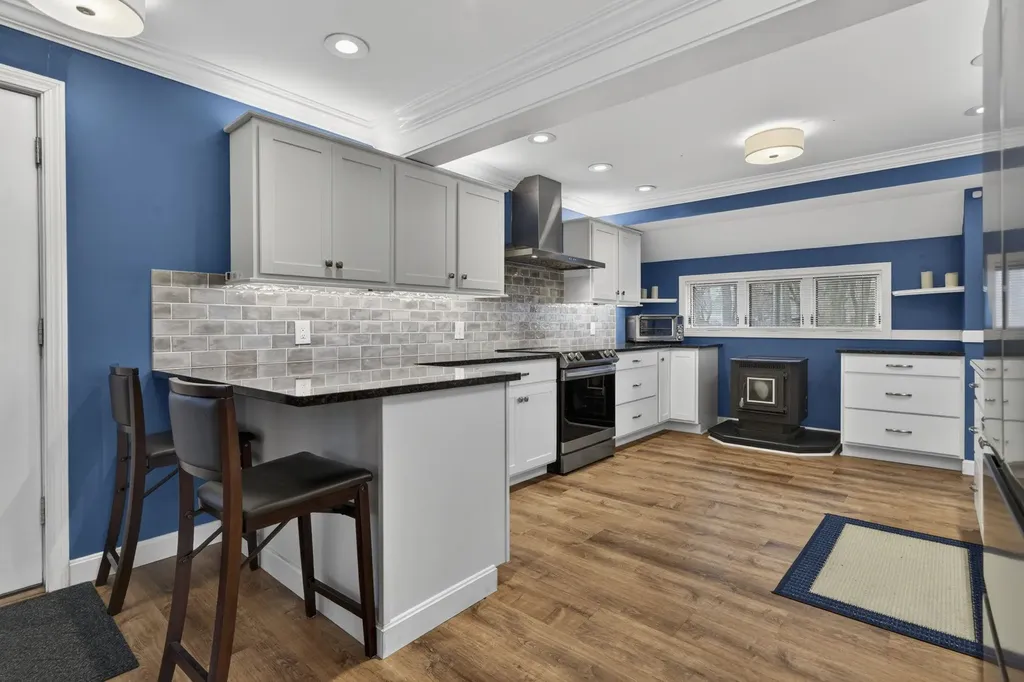 18 Fairview Street Goffstown NH 03102