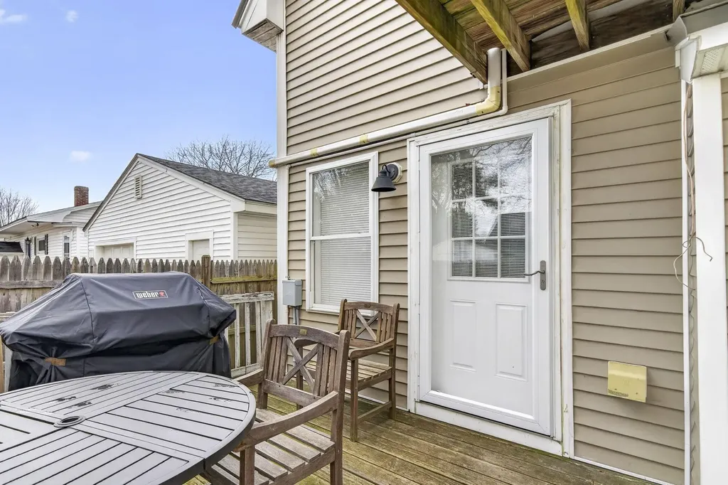 18 Fairview Street Goffstown NH 03102