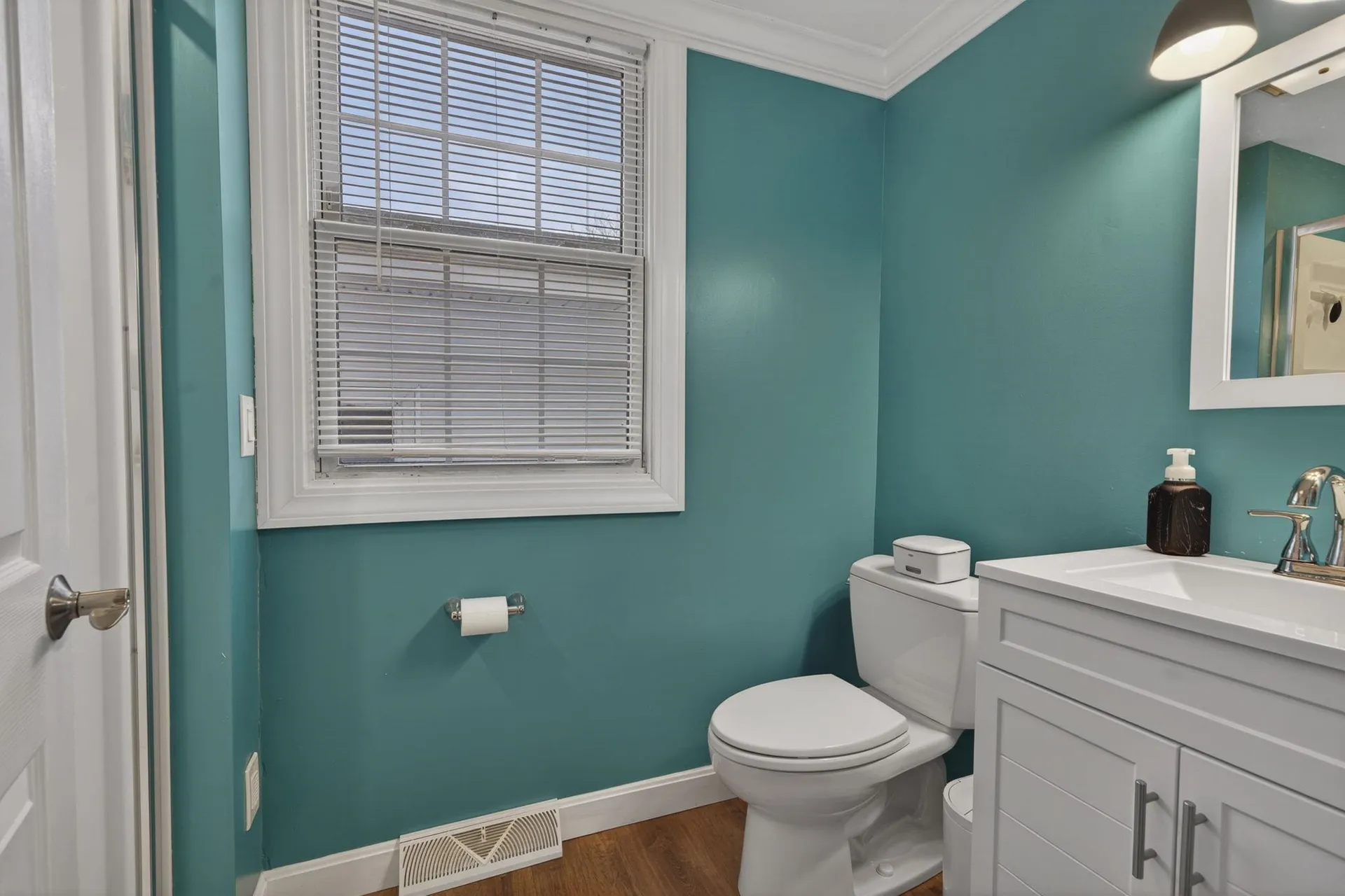 18 Fairview Street Goffstown NH 03102