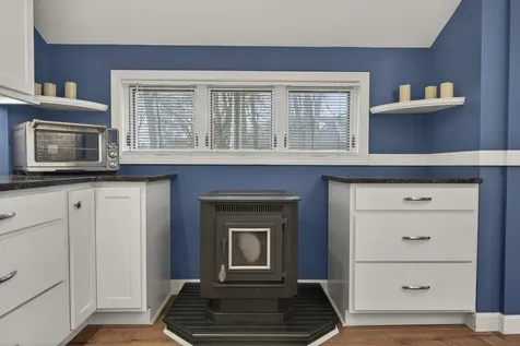 18 Fairview Street Goffstown NH 03102