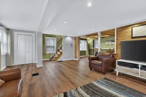 18 Fairview Street Goffstown NH 03102