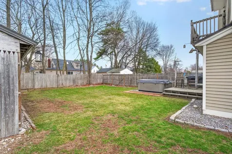 18 Fairview Street Goffstown NH 03102