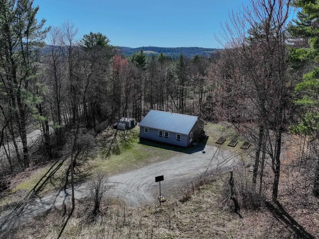 381 Lackey Hill Road St. Johnsbury VT 05819