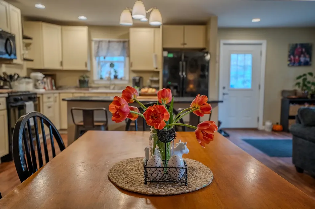 381 Lackey Hill Road St. Johnsbury VT 05819