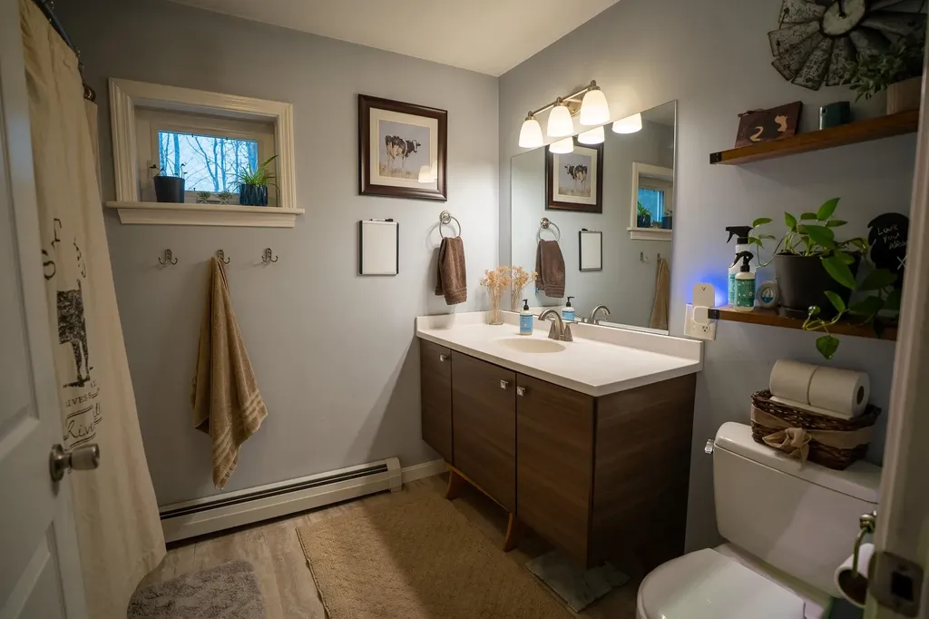 381 Lackey Hill Road St. Johnsbury VT 05819