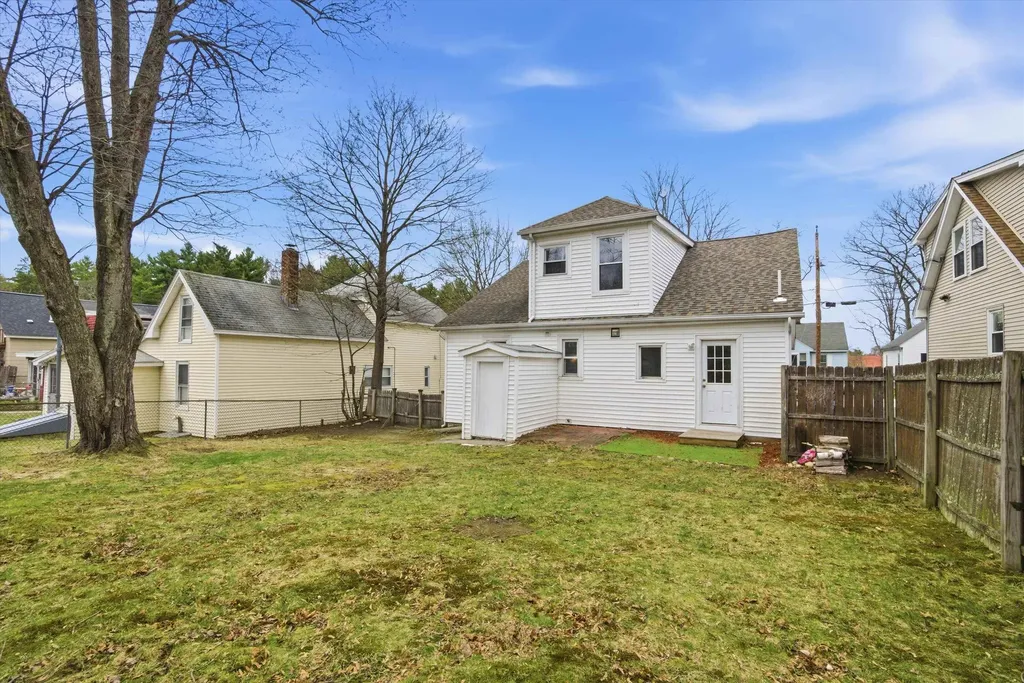 41 Dewey Street Manchester NH 03103