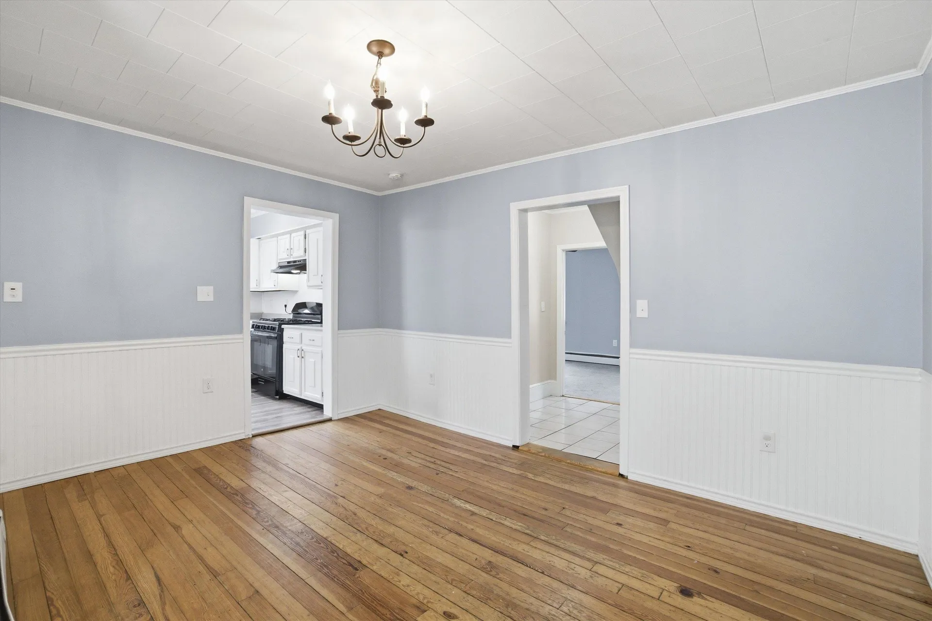 41 Dewey Street Manchester NH 03103