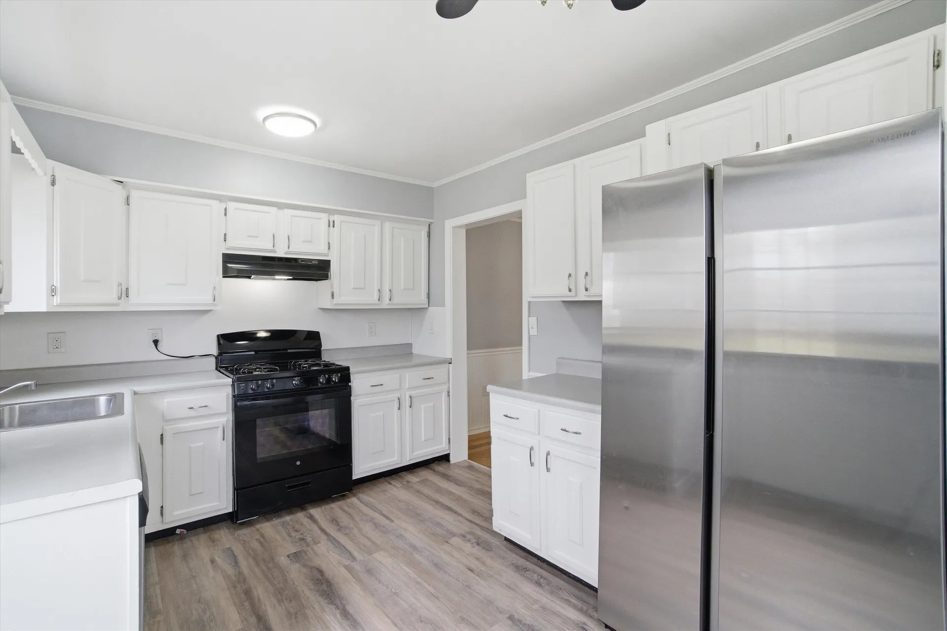41 Dewey Street Manchester NH 03103