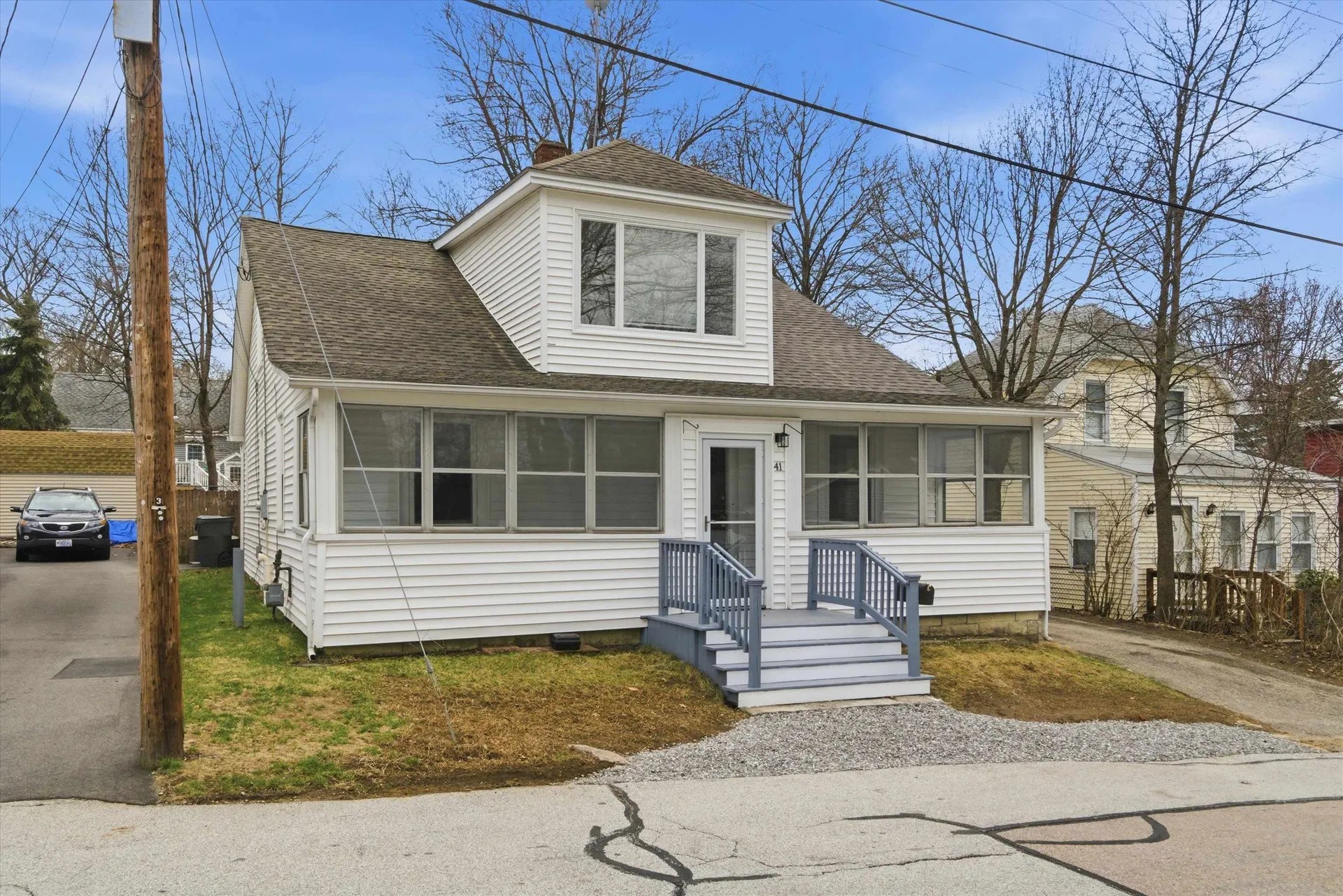 41 Dewey Street Manchester NH 03103