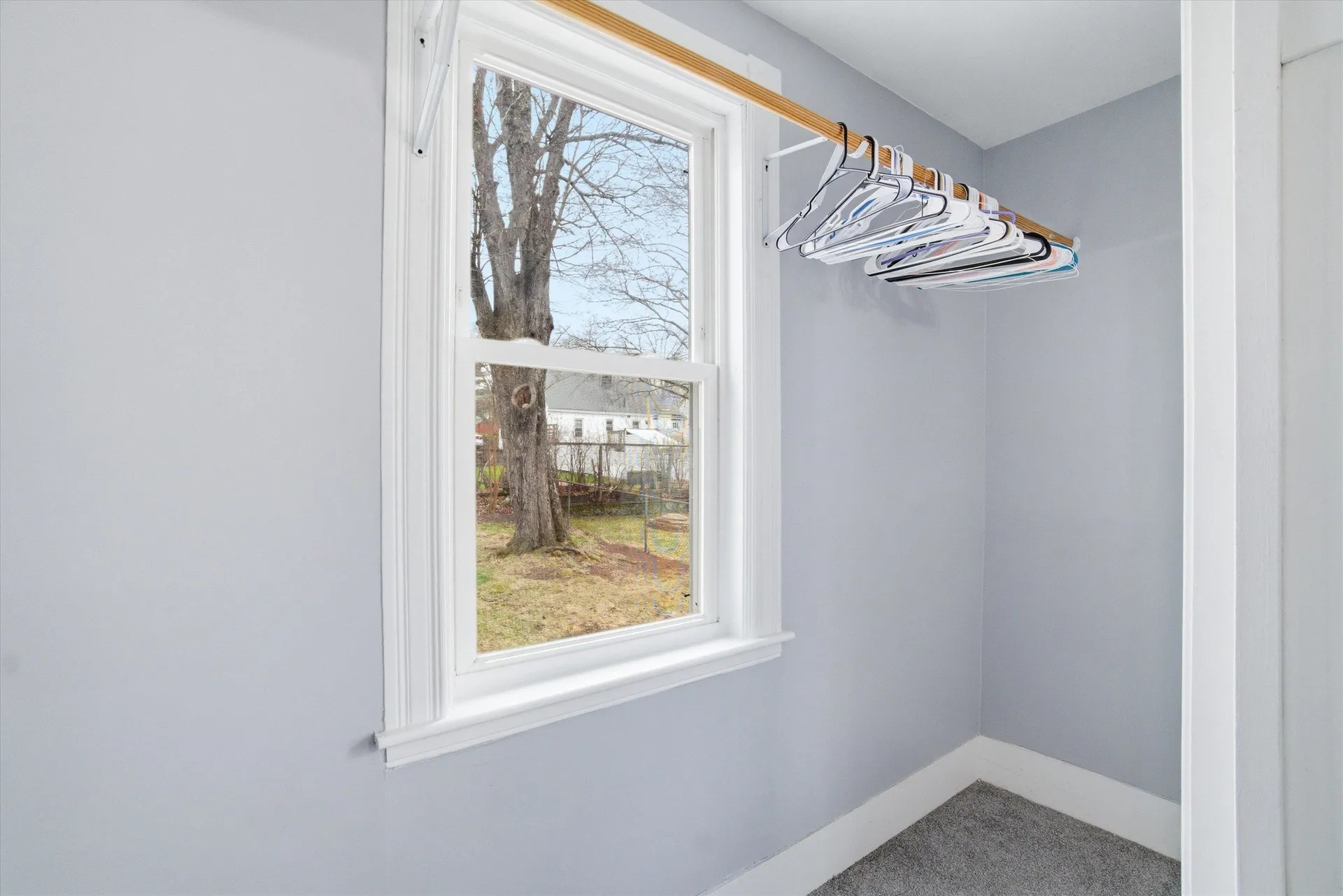 41 Dewey Street Manchester NH 03103