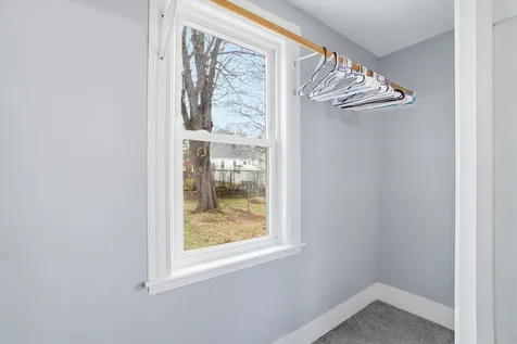 41 Dewey Street Manchester NH 03103