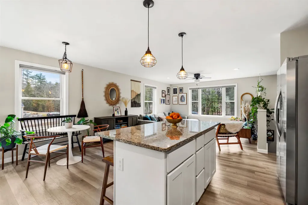 38 Peacham Road Barnstead NH 03225