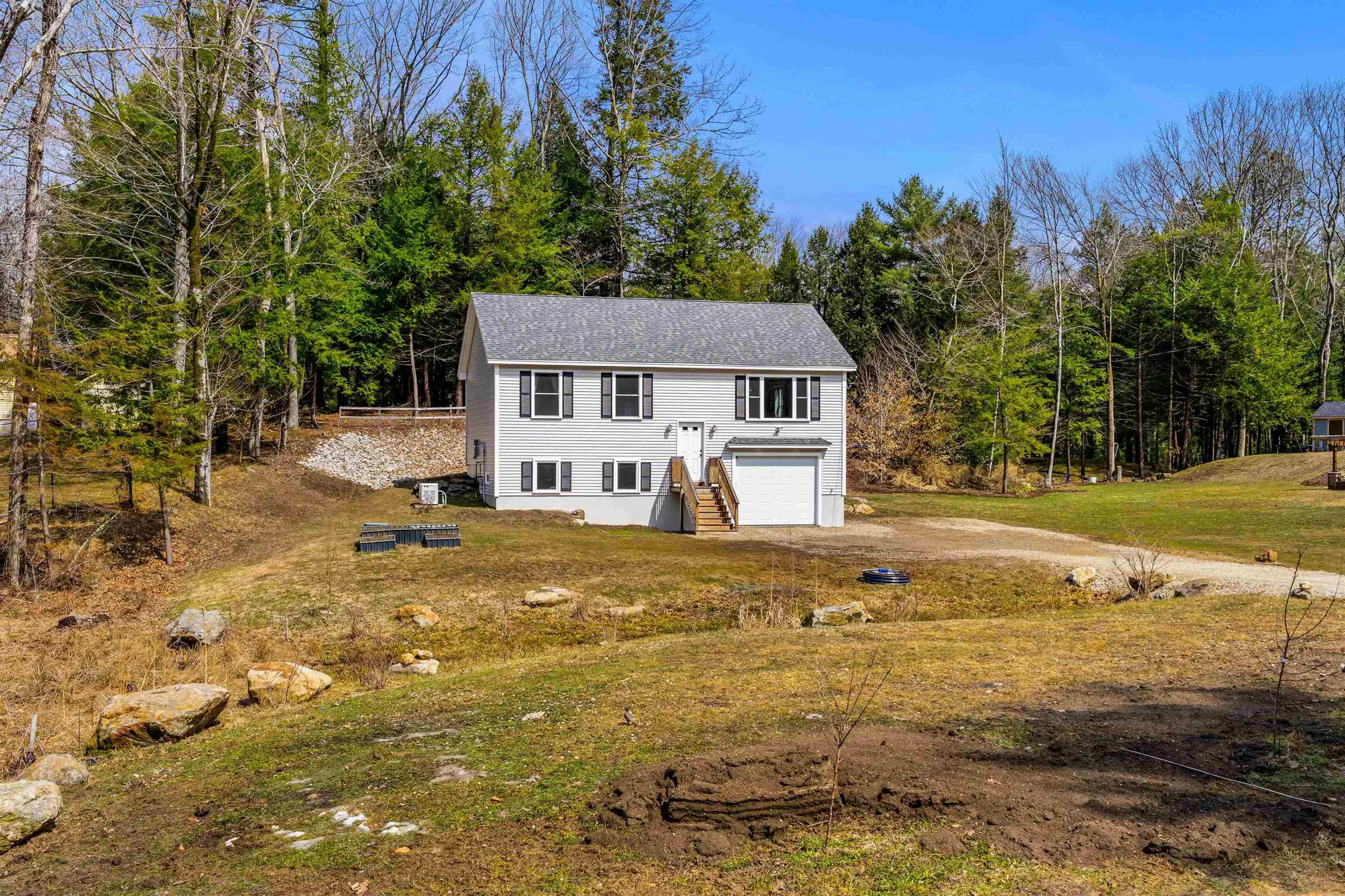 38 Peacham Road Barnstead NH 03225