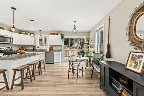 38 Peacham Road Barnstead NH 03225