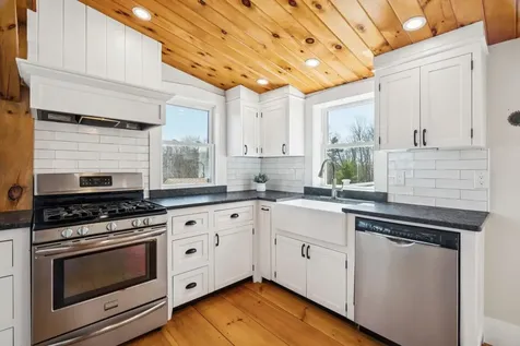 9 Rhododendron Road Fitzwilliam NH 03447