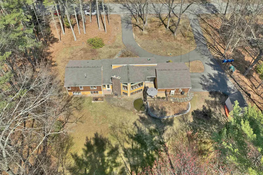 50 James Farm Road Lee NH 03861