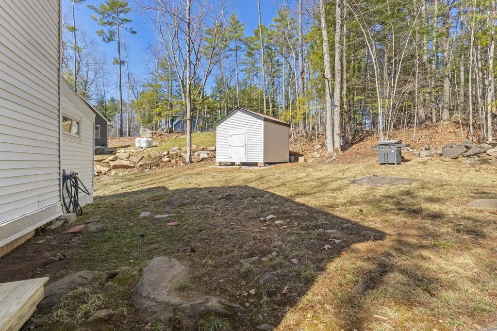 322 Long Shores Drive Barrington NH 03825