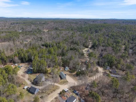 322 Long Shores Drive Barrington NH 03825