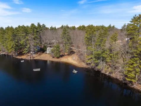 322 Long Shores Drive Barrington NH 03825