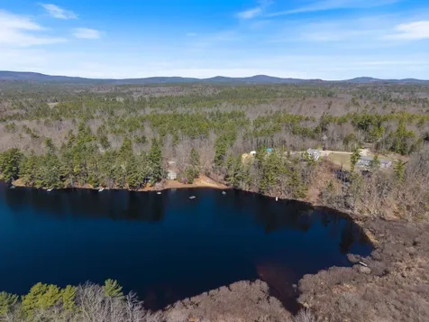 322 Long Shores Drive Barrington NH 03825