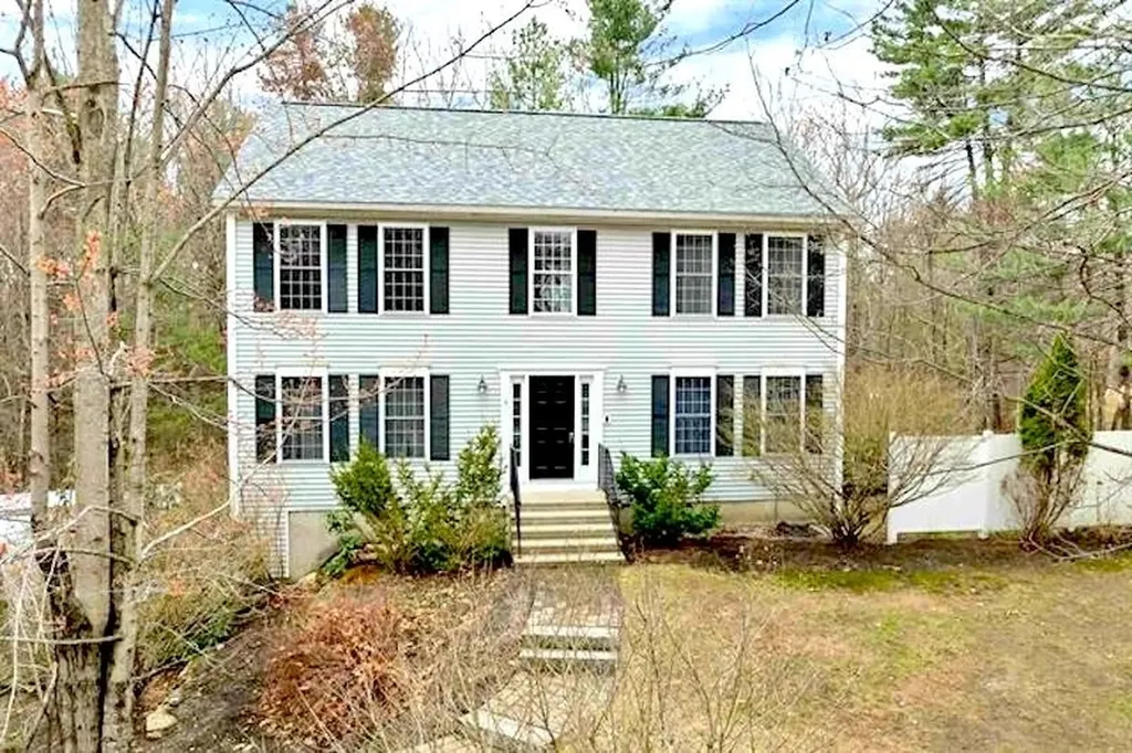 36 Wallingford Road Milford NH 03055