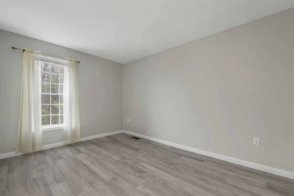 36 Wallingford Road Milford NH 03055