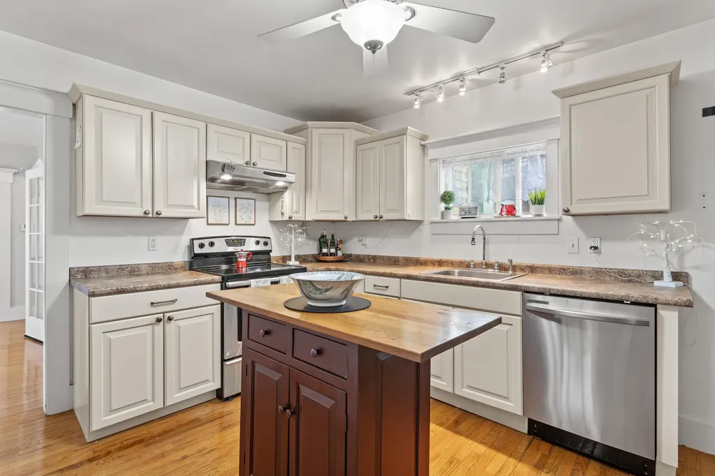 6 Lincoln Street Concord NH 03301