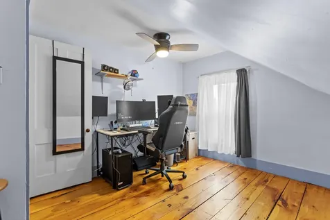 6 Lincoln Street Concord NH 03301