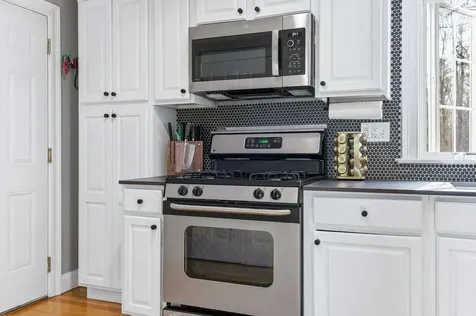 17 Lupine Lane Rochester NH 03868