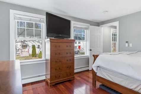 17 Lupine Lane Rochester NH 03868