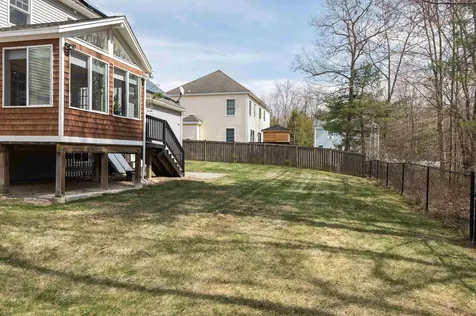 17 Lupine Lane Rochester NH 03868