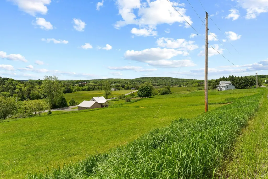 00 Upper Usle Road Barre Town VT 05641