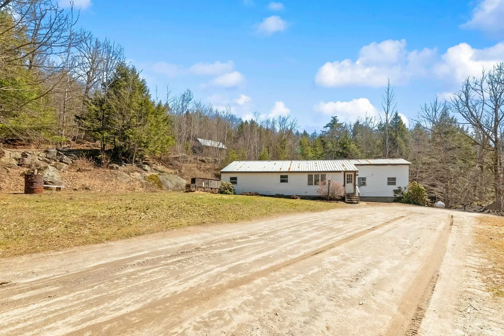 68 Colburn Farm Road Newbury NH 03255