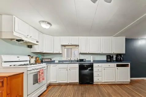 68 Colburn Farm Road Newbury NH 03255