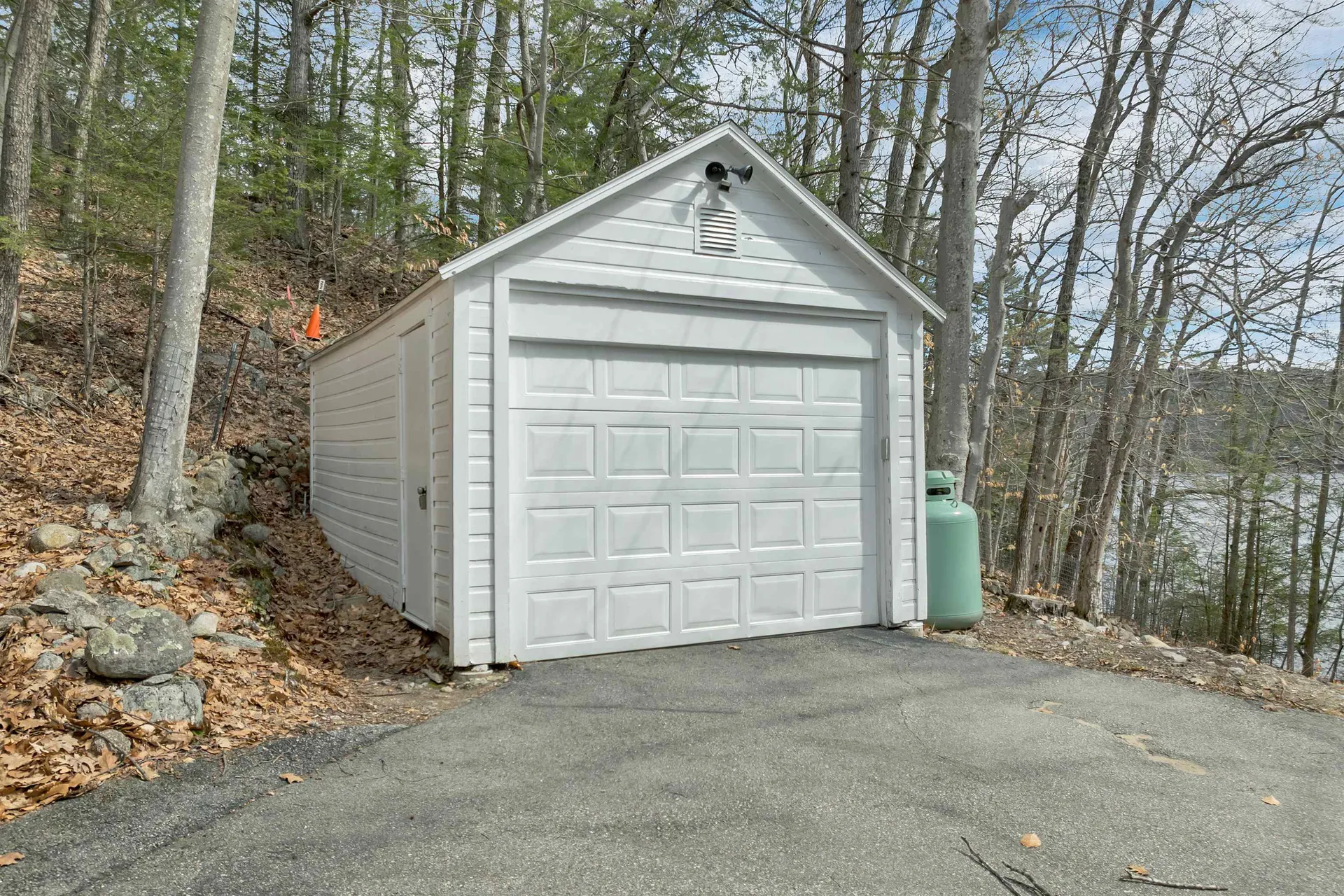 20 Boat Cove Road Alton NH 03810