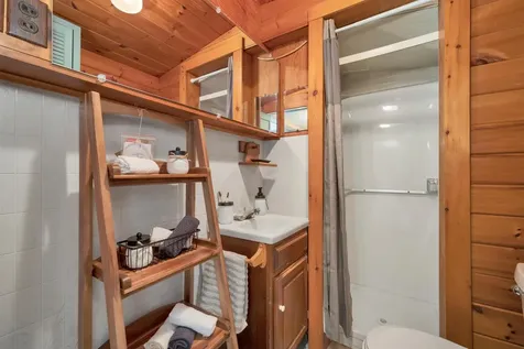 20 Boat Cove Road Alton NH 03810