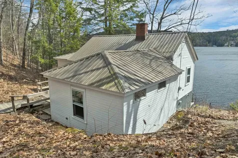 20 Boat Cove Road Alton NH 03810