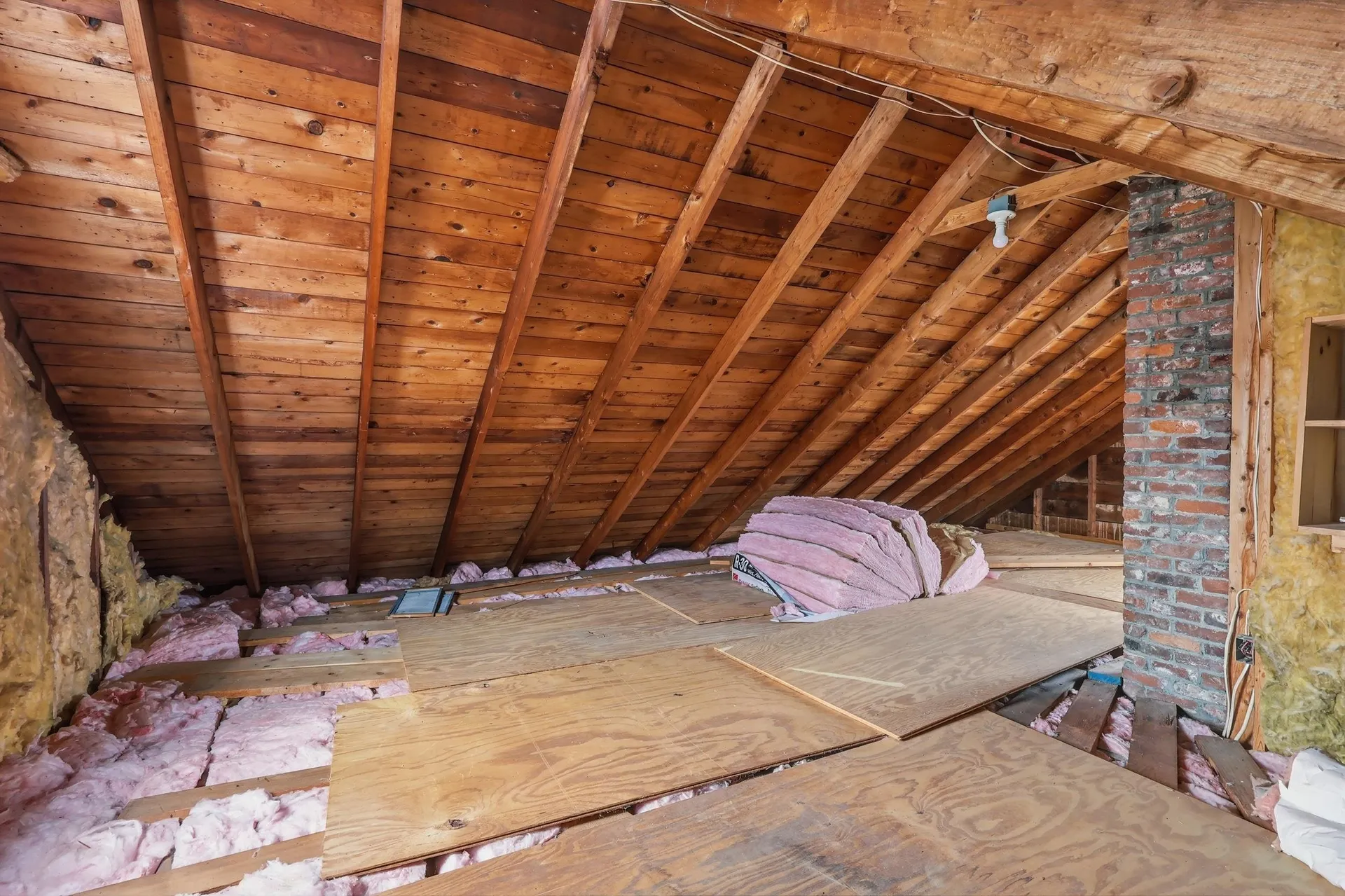 60 Pine Hill Road Nashua NH 03063