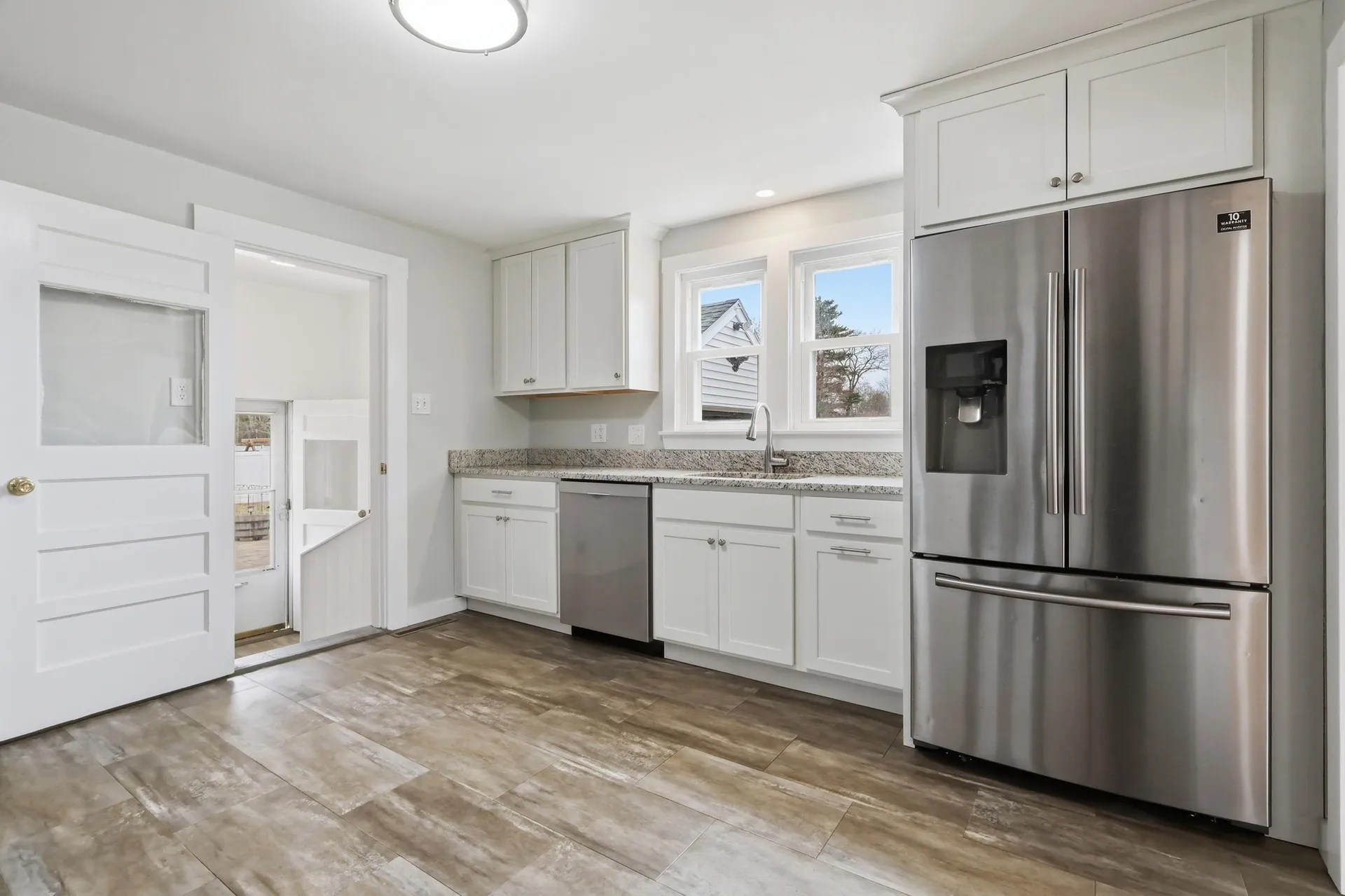 60 Pine Hill Road Nashua NH 03063