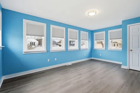60 Pine Hill Road Nashua NH 03063