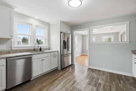 60 Pine Hill Road Nashua NH 03063