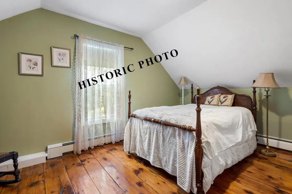 67 Demeritt Avenue Lee NH 03861