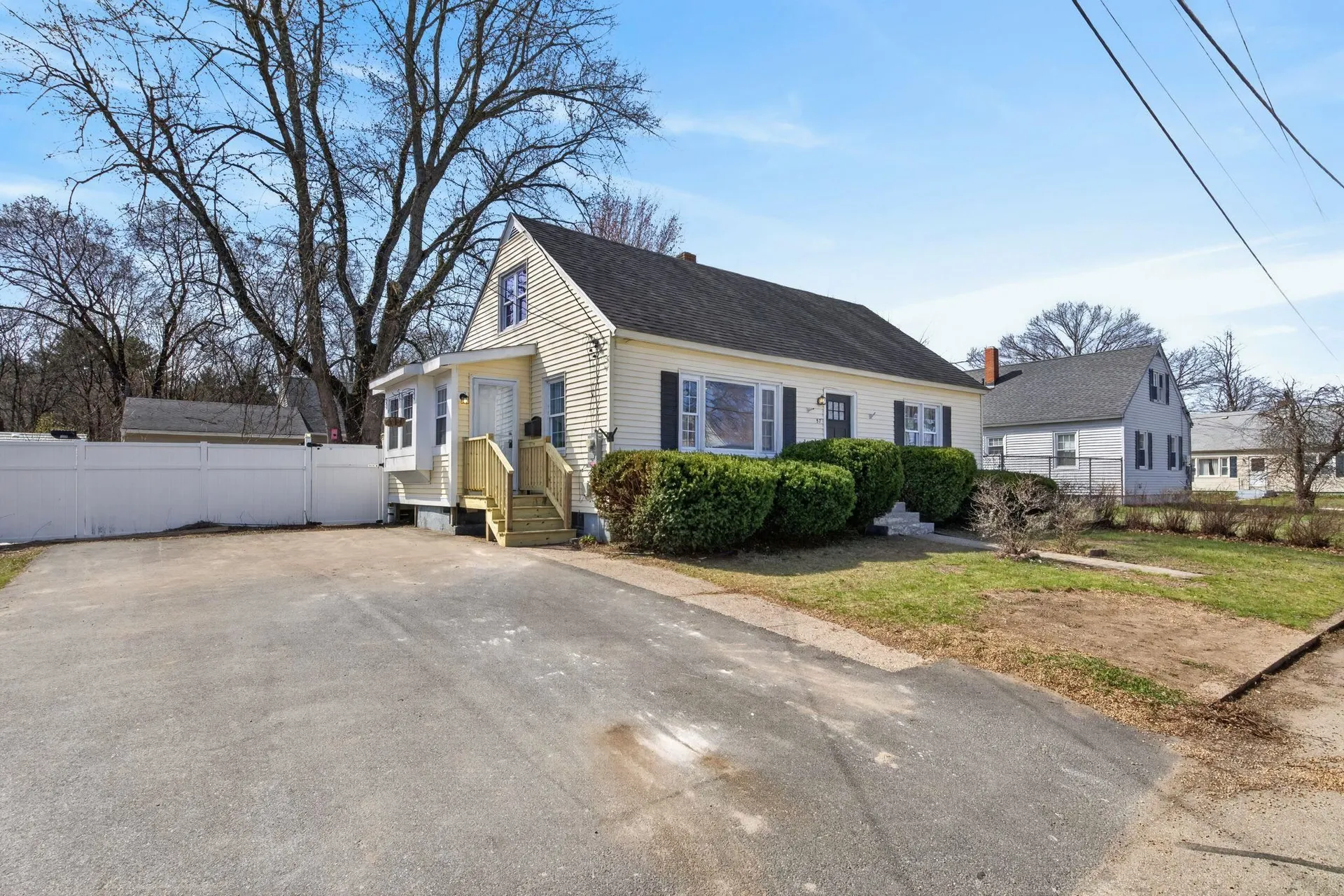 57 Saint Camille Street Nashua NH 03060